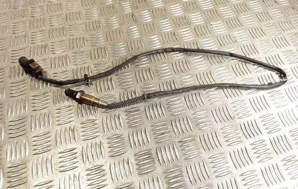 Audi A4 S4 B7 8E 8H Lambda probe sensor 059906262E 0281004038