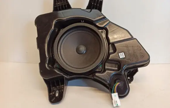 Hyundai Ioniq Subwoofer speaker 96380-G2100