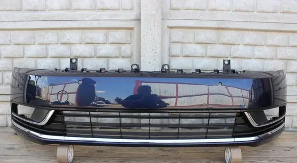 Volkswagen PASSAT B7 Front bumper 3AA807221