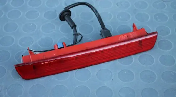 Nissan Qashqai Third/center stoplight 265904EA0ANISSAN 265904EA0A