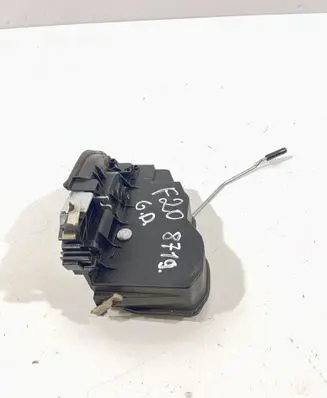 BMW 1 F20 F21 Rear door lock 7202148