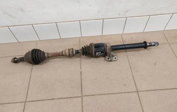Nissan Note (E11) Front driveshaft 
