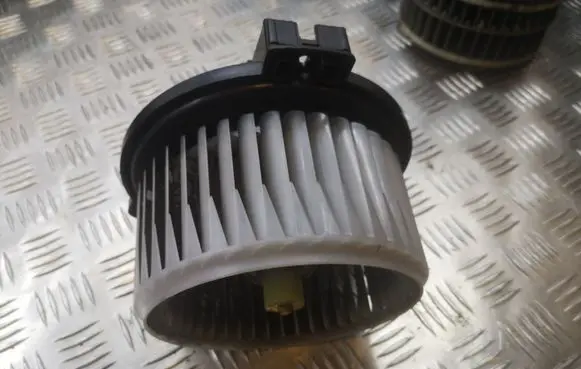 Toyota Previa (XR30, XR40) II Heater fan/blower 2727000021