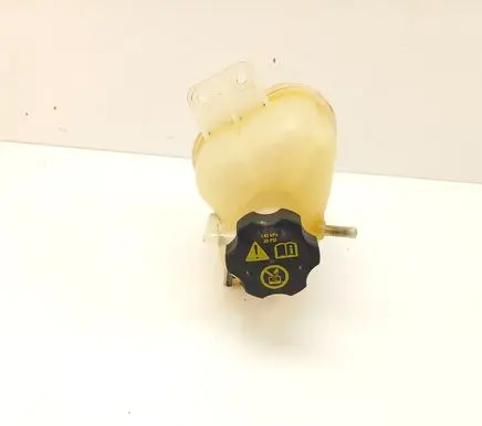 Brake fluid reservoir