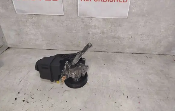 Mercedes-Benz Sprinter W906 Power steering pump