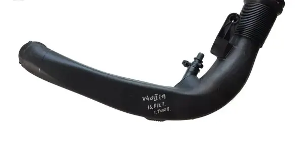 Volvo V40 Intercooler hose/pipe 31325985