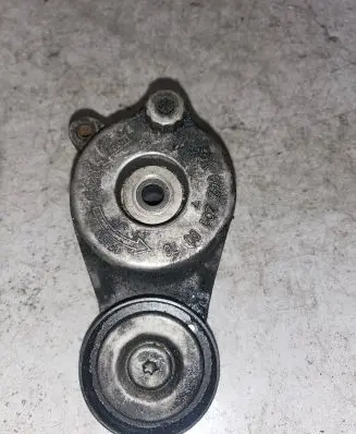 Jeep Grand Cherokee (WK) Alternator belt tensioner 6422000070