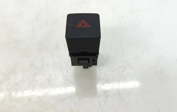 Nissan Qashqai Hazard light switch 229125472 02010