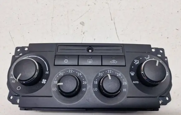 Chrysler 300 - 300C Climate control unit P55111031AG 005601054400 55111031AG