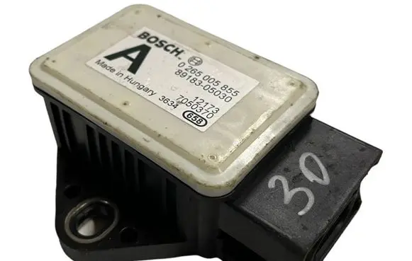 Toyota Avensis T270 ESP acceleration yaw rate sensor 0265005855 7050370 12173