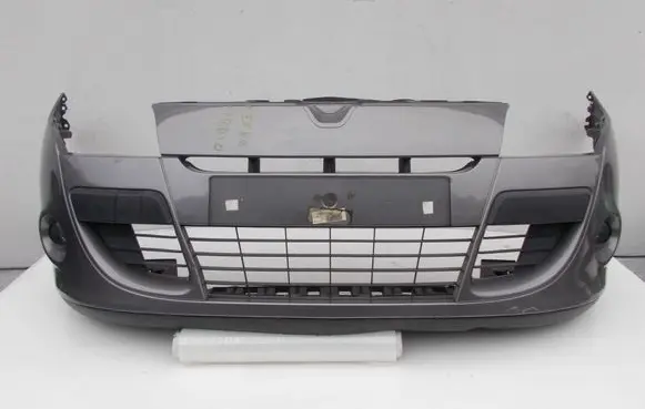 Renault Megane III Front bumper 620220005R