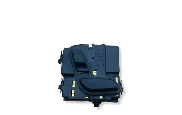 Mercedes-Benz E W212 Seat control switch A2048701958