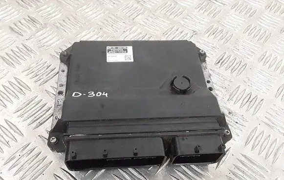 Toyota Prius (XW30) Engine control unit/module 8966147540