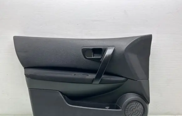 Nissan Qashqai Front door card panel trim 80923JD100