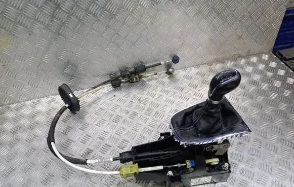 Opel Astra J Gear selector 