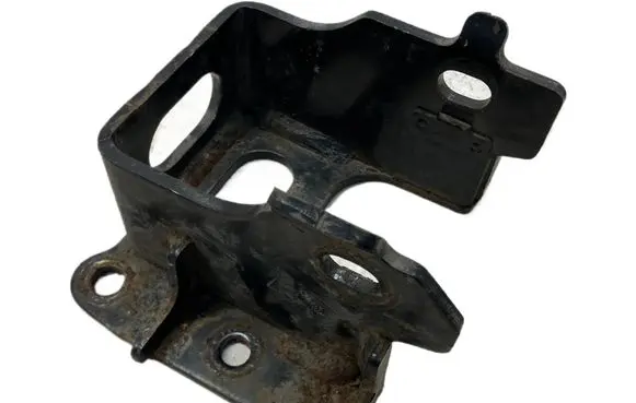 Toyota Yaris Engine mounting bracket OYT25708