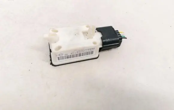 Renault Scenic III - Grand scenic III Airbag deployment crash/impact sensor 98880002R 10277CS428319