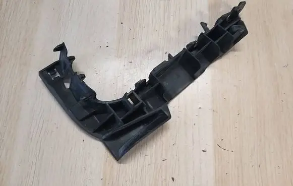 Audi A3 S3 8V Front bumper mounting bracket 8V3807183B
