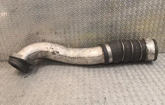 BMW 1 E81 E87 Intercooler hose/pipe