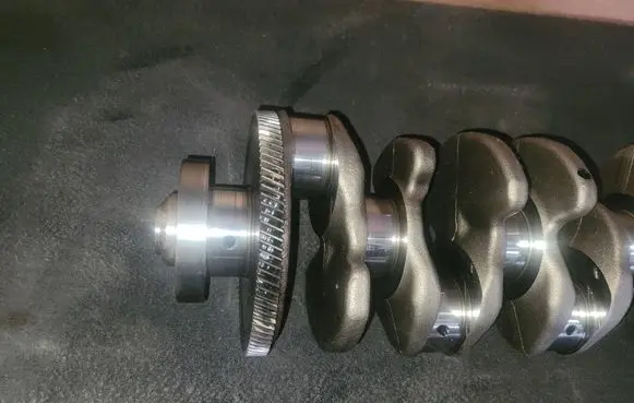 Skoda Superb B8 (3V) Crankshaft 04L105253D 03N105212B
