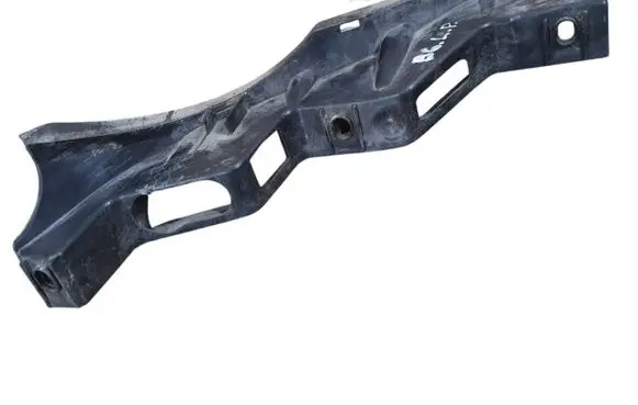 Volkswagen PASSAT B6 Front bumper mounting bracket 3C0807889
