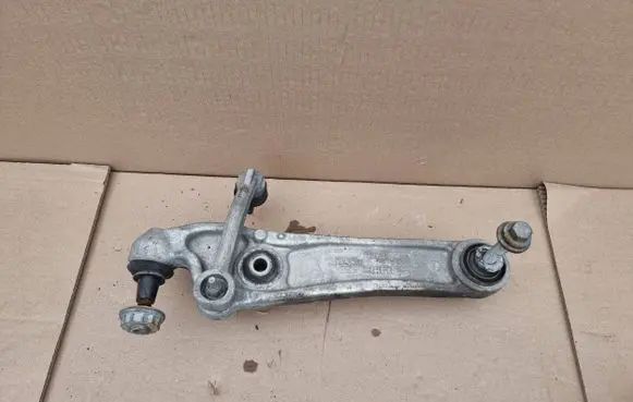 Jaguar XE Front lower control arm/wishbone GX733c255