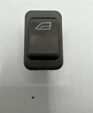 Volvo S40, V40 Electric window control switch 812660 03458028 K809