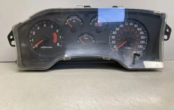 Mitsubishi Eclipse Speedometer (instrument cluster) TN1573105080