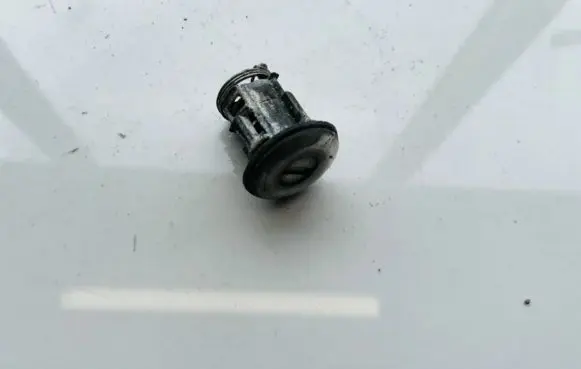 Nissan Micra Front door lock (next to the handle) 
