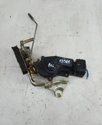 Suzuki Grand Vitara I Loading door lock 