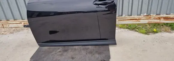 KIA Xceed Front door