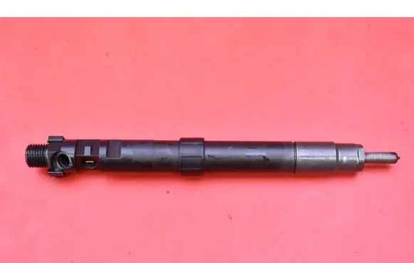 Fuel injector