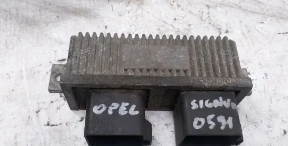 Opel Signum Glow plug pre-heat relay