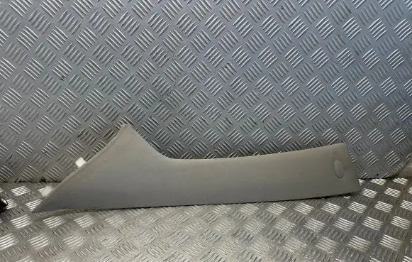 (A) pillar trim