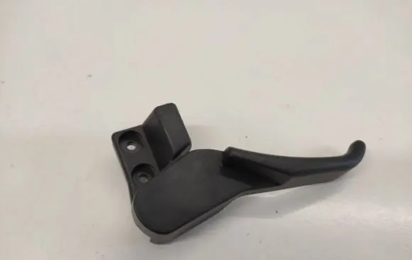 Volkswagen PASSAT B5 Engine bonnet (hood) release handle 3B1823533