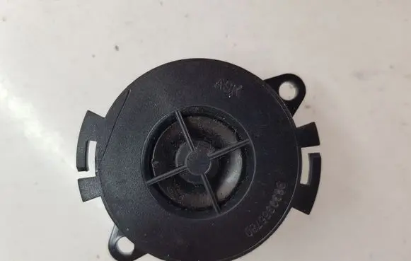 Citroen C3 Picasso Front door high frequency speaker 9633355780