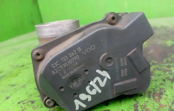 Seat Ibiza III (6L) Throttle valve 03C133062B