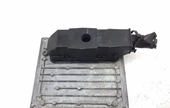Ford Focus Engine control unit/module 4m5112a650hf K3645
