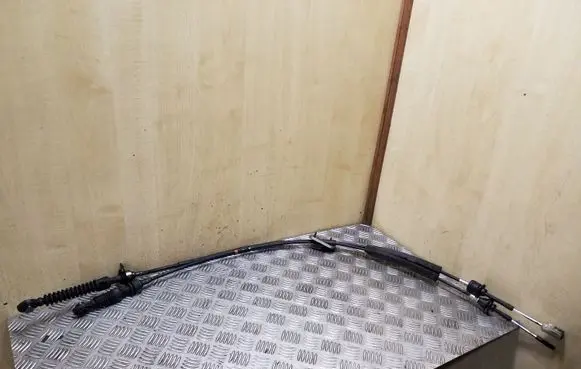 Mitsubishi ASX Gear shift cable linkage