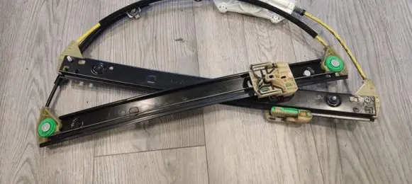 Audi A8 S8 D4 4H Front window lifting mechanism without motor 4H0837462B