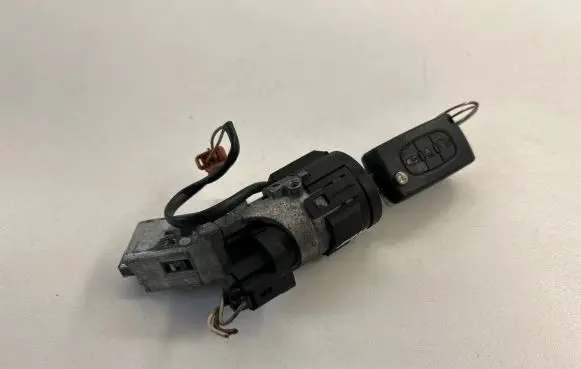 Peugeot 407 Ignition lock