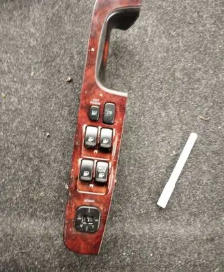 Hyundai Sonata Electric window control switch 621W10030