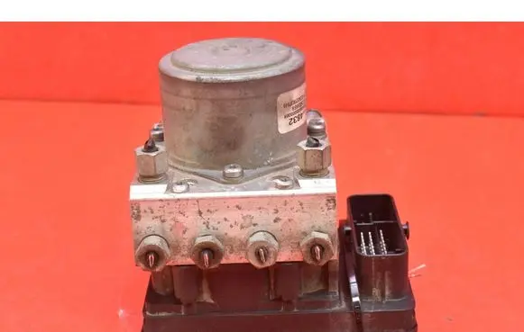 Opel Insignia A ABS Pump 18750712