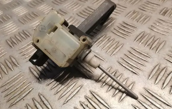 Mercedes-Benz E W211 Fuel tank cap lock 2038201997