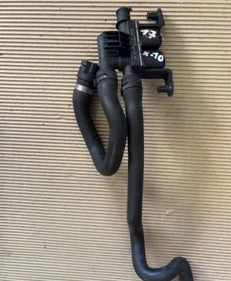 BMW 3 E90 E91 Coolant heater control valve 6931708