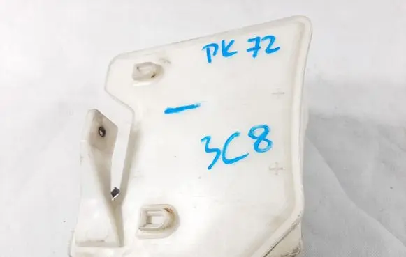 Volkswagen PASSAT CC Windshield washer fluid reservoir/tank 3C8955453B