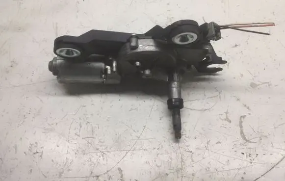 Mazda 3 I Rear window wiper motor 0390201588