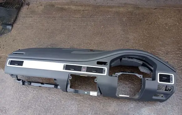 Volvo XC70 Dashboard 30643315 30676242 8648864