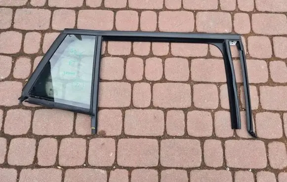 Opel Astra K Sliding door window/glass 