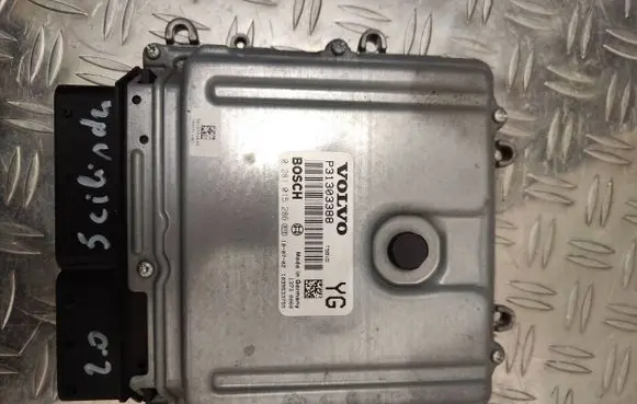 Volvo S60 Engine control unit/module P31303388 0281015286